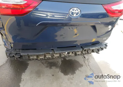 2018 Toyota Sienna Le 8 Passenger from USA, damaged, VIN 5TDKZ3DC2JS917041
